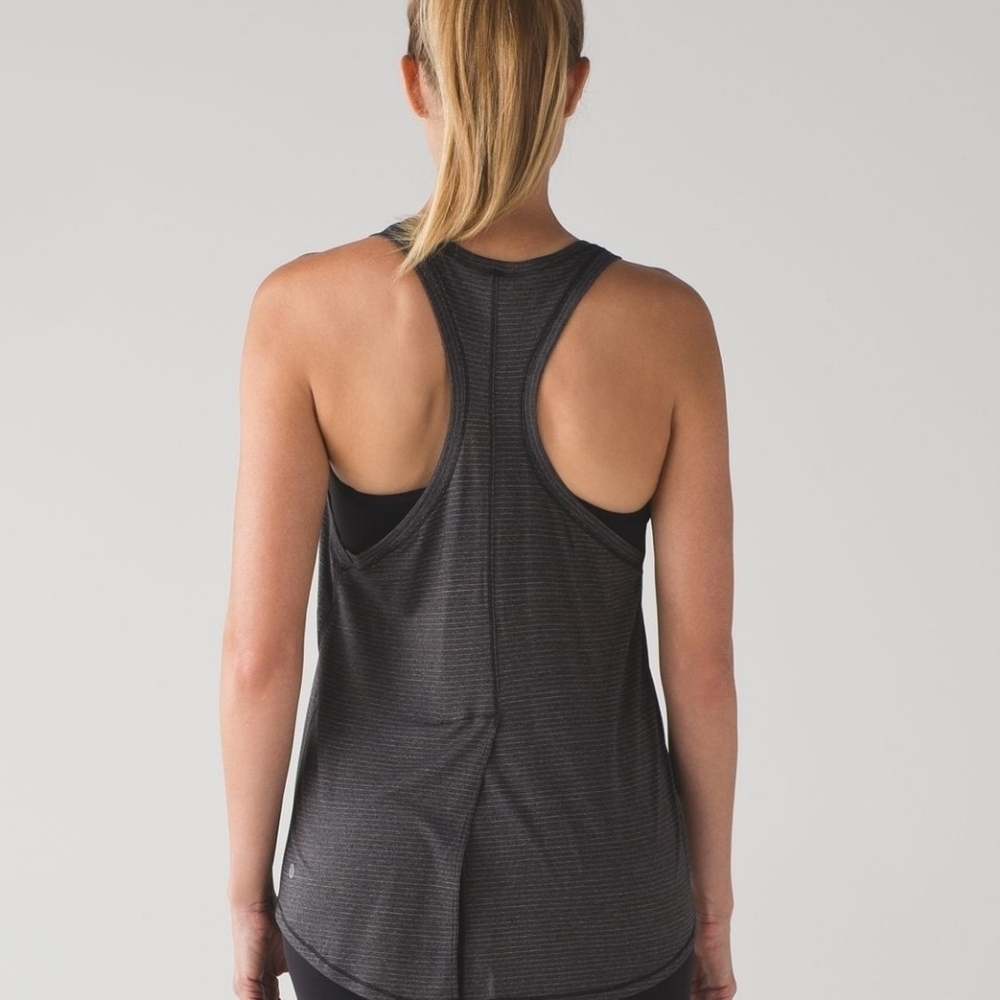 Lululemon Athletica Tank Women's Size 6 Blue Workout Gym Athletic
